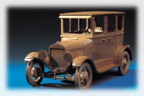 Модели из дерева. Модель автомобиля "Ford-Т", 1924 г., М 1: 16. Автор: А. Фоминцев